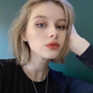 Meet your Posher, Marian